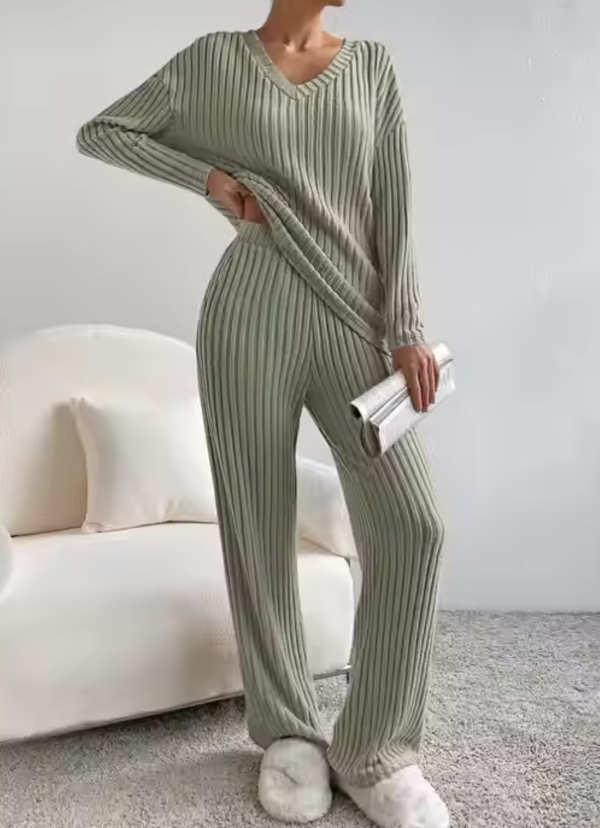 Snuggle - 2-Piece Set